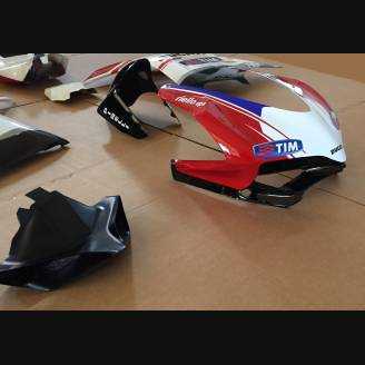 Complete and painted fairings Motogp2015 