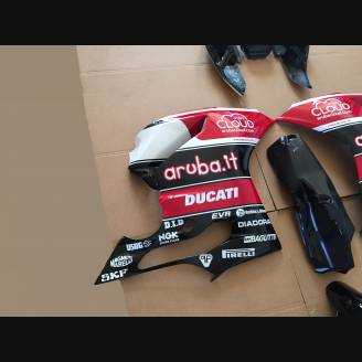 Complete and painted fairings with back seat original seat Aruba SBK15