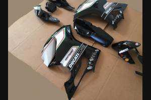 Complete and painted fairings CORSE TRICOLORE 