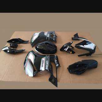 Complete and painted fairings CORSE TRICOLORE 