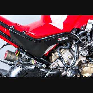 Rear race frame