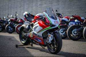 Painted street fairings in abs compatible with Ducati Panigale V4 V4S for Akrapovic exhaust - MXPCAV7368