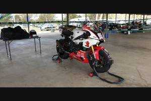 Lackierte Rennverkleidung Yamaha R1 2015 - 2019 - MXPCRV12659