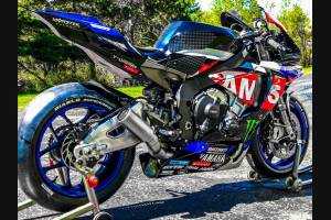 Verkleidungen Lackiert Yamaha R1 2015 - 2018 YAMR17 MC19