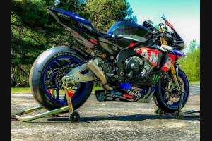 Verkleidungen Lackiert Yamaha R1 2015 - 2018 YAMR17 MC19