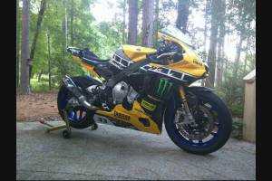 Lackierte Rennverkleidung Yamaha R1 2015 - 2019 - MXPCRV6921