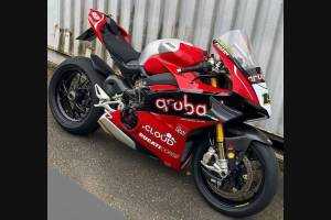 Painted street fairings in abs compatible with Ducati Panigale V4 V4S for Akrapovic exhaust 2020 -2021 - MXPCAV12702