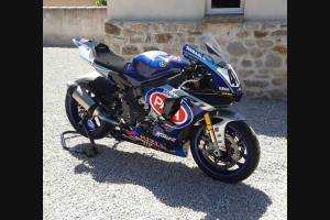Lackierte Rennverkleidung Yamaha R1 2020 - MXPCRV12675