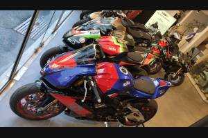 Lackierte Rennverkleidung Aprilia RSV4 2015 - 2020 - MXPCRV12415