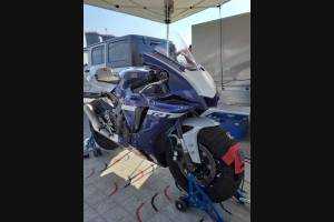 Carene Racing Verniciate Yamaha R1 2020 + viti, ganci rapidi - MXPCRV12772