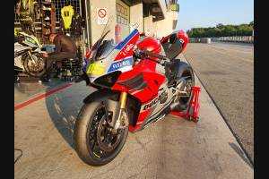Lackierte Rennverkleidung Ducati Panigale V4 V4S 2020 + Schrauben, Schnellverschlüsse - MXPCRV12773