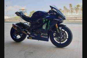 Yamaha R6 2008 - 2016 Verkleidungen Lackiert + Schrauben, Schnellverschlüsse MXPCRV12449