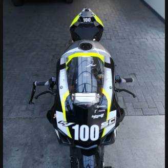 Lackierte Rennverkleidung Yamaha R1 2020 - MXPCRV12820