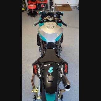 Carene Racing Verniciate Yamaha R1 2020 + viti, ganci rapidi - MXPCRV12831