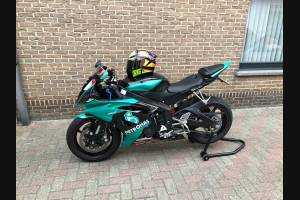 Painted street fairings in abs compatible with Yamaha R6 2006 - 2007 - MXPCAV12825