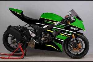 Kawasaki Zx6R 636 2013 - 2018 Verkleidungen Lackiert + Schrauben, Schnellverschlüsse MXPCRV12865