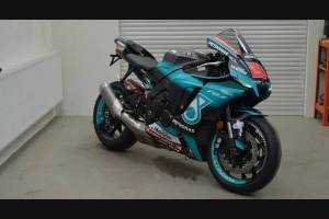 Carenado Racing Pintado Yamaha R1 2015 - 2019 + tornillos, tornillos rapidos -MXPCRV12870