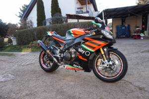 Carene stradali in abs verniciate compatibili con Aprilia RSV4 2009 - 2014 - MXPCAV12358
