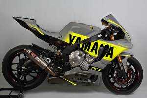 Lackierte Rennverkleidung Yamaha R1 2020 - 2021 - MXPCRV12847
