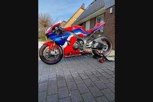 Lackierte Rennverkleidung Honda CBR 1000 RR 2020 - 2021 - MXPCRV12744