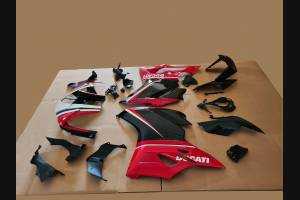 Carenage en abs pour la roue avec peinture compatible avec Ducati 1299 Panigale - MXPCAV12735