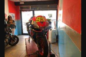 Lackierte Rennverkleidung Aprilia RSV4 2015 - 2020 - MXPCRV13799