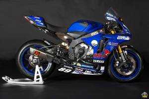 Lackierte Rennverkleidung Yamaha R1 2020 - 2021 - MXPCRV13866
