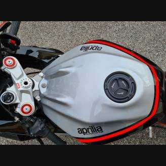 Lackierte Rennverkleidung Aprilia RSV4 2015 - 2020 + Schrauben, Schnellverschlüsse - MXPCRV13913