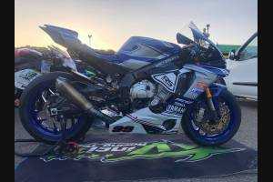 Painted Race Fairings Yamaha R1 2020 - 2021 + screws, fasteners -MXPCRV13208