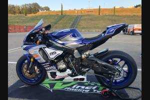 Carene Racing Verniciate Yamaha R1 2020 - 2021 + viti, ganci rapidi - MXPCRV13208