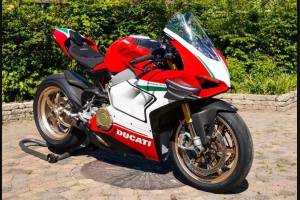 Lackierte Rennverkleidung Ducati Panigale V4 V4S 2020 -MXPCRV12287