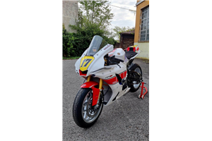 Lackierte Rennverkleidung Yamaha R1 2020 - 2022 + Schrauben, Schnellverschlüsse -MXPCRV14811