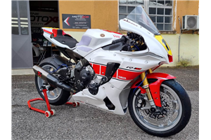 Painted Race Fairings Yamaha R1 2020 - 2022 + screws, fasteners -MXPCRV14811