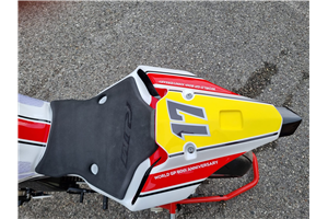 Lackierte Rennverkleidung Yamaha R1 2020 - 2022 + Schrauben, Schnellverschlüsse -MXPCRV14811