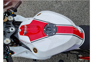 Carene Racing Verniciate Yamaha R1 2020 - 2022 + viti, ganci rapidi - MXPCRV14811