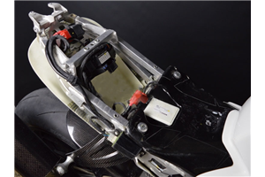 Sottocodone per Aprilia RSV4 2009 - 2015 completo di porta batteria - MXPCRD15109