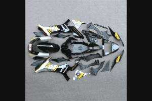 Carene stradali in abs verniciate compatibili con Yamaha R1 2015 - 2019 - MXPCAV12198