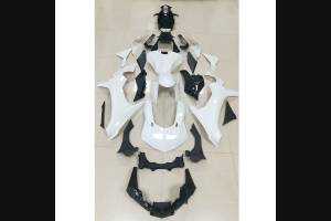Carenados abs Yamaha R1 2020 - 2025 completo con guardabarros da barnizar - MXPCAD16123