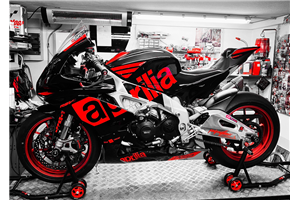 Aprilia RSV4 2015 - 2020 Verkleidungen Lackiert + Schrauben, Schnellverschlüsse MXPCRV14321