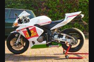 Carene stradali in abs verniciate compatibili con Honda CBR 600 RR 2003 - 2004 - MXPCAV2540