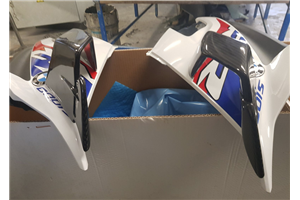 Bmw S 1000 RR 2019 - 2022 Schwingen rechts und links auf Carbon für - MXPCAV14418