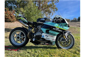 Painted Race Fairings Ducati Panigale V2 2020 - 2024 - MXPCRV17073