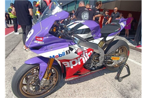 Lackierte Rennverkleidung Aprilia RSV4 2021 - 2024 - MXPCRV17134