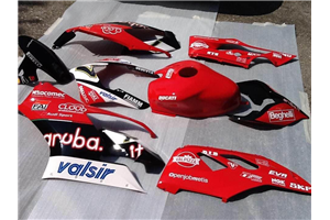 Carene stradali in abs verniciate compatibili con Ducati Panigale V2 2020 - 2024 - MXPCRV17609