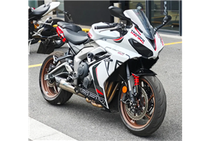 Painted street fairings in abs compatible with Triumph Daytona 660 2024 - 2025 - MXPCAV17808