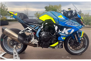 Lackierte Rennverkleidung Suzuki Gsx-8R 2024 - 2025 - MXPCRV17790