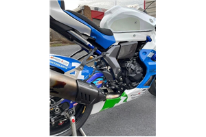 Lackierte Rennverkleidung Yamaha R7 2021 - 2024 - MXPCRV17983
