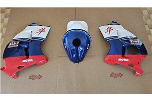 Je donne des pièces de carénage pour Suzuki GSXR 1300 Hayabusa 1997–2007 comme sur la photo - MXPCAV18248