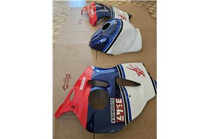 Je donne des pièces de carénage pour Suzuki GSXR 1300 Hayabusa 1997–2007 comme sur la photo - MXPCAV18248