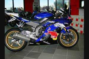 Carene stradali in abs verniciate compatibili con Yamaha R6 2008 - 2016 - MXPCAV2979